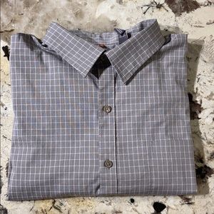 Men’s Van Heusen Traveler Button Down
